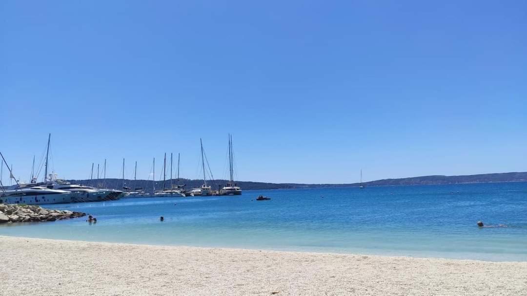 Apartmani Luis Kaštela Εξωτερικό φωτογραφία