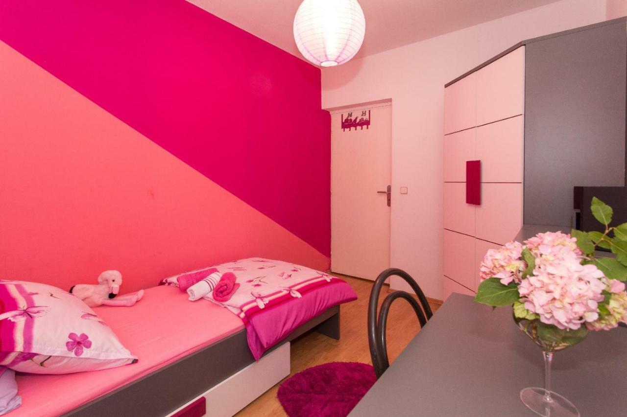 Apartmani Luis Kaštela Εξωτερικό φωτογραφία